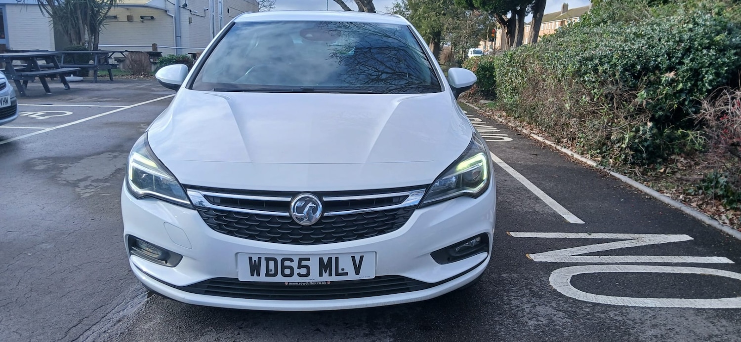 Used Vauxhall Astra 2015 for sale - 77336638: Photo 2