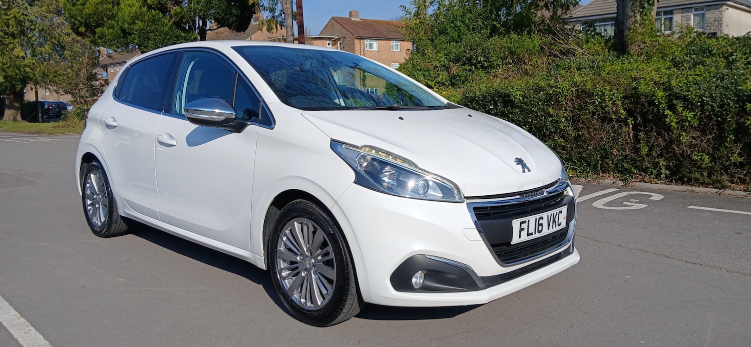Used Peugeot 208 2016 for sale - 77973566: Photo 2