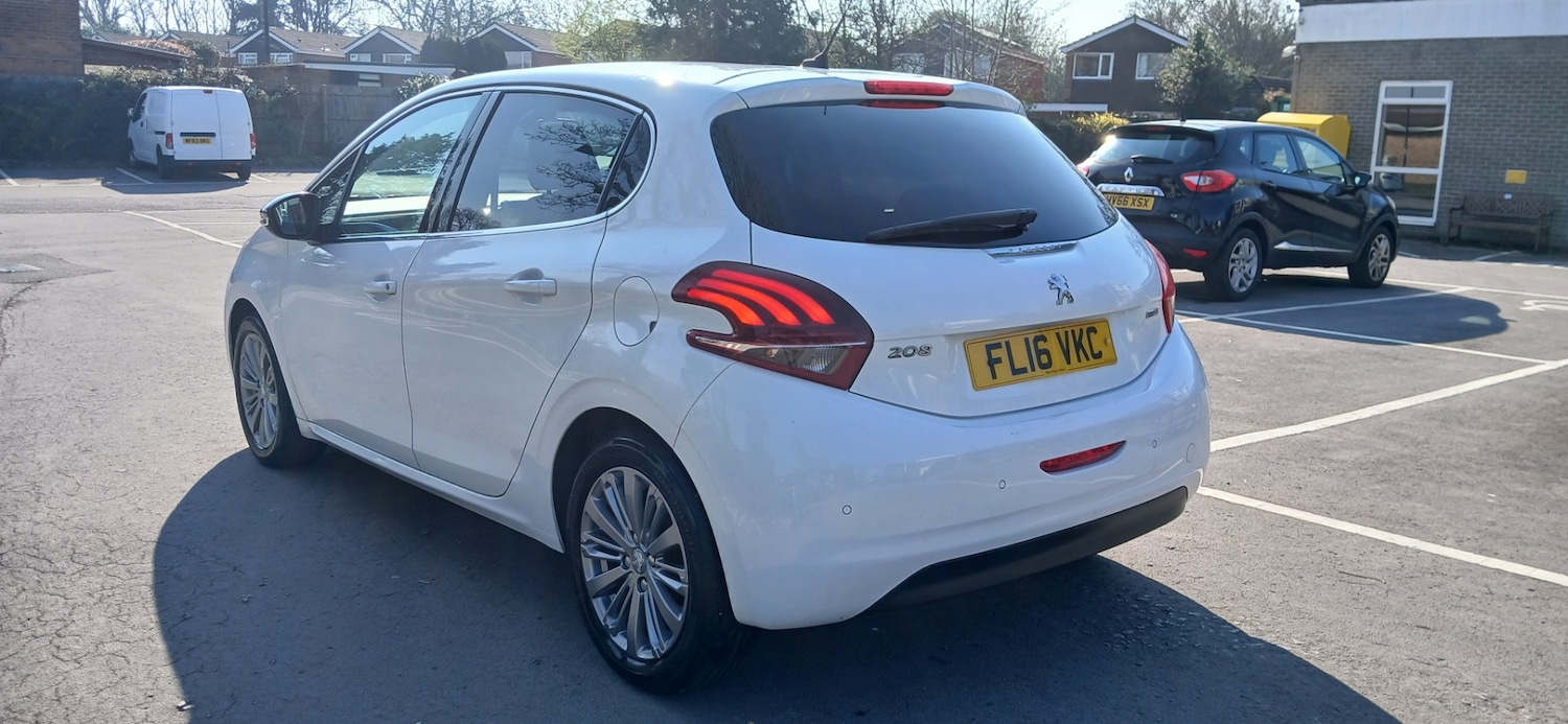 Used Peugeot 208 2016 for sale - 77973566: Photo 6