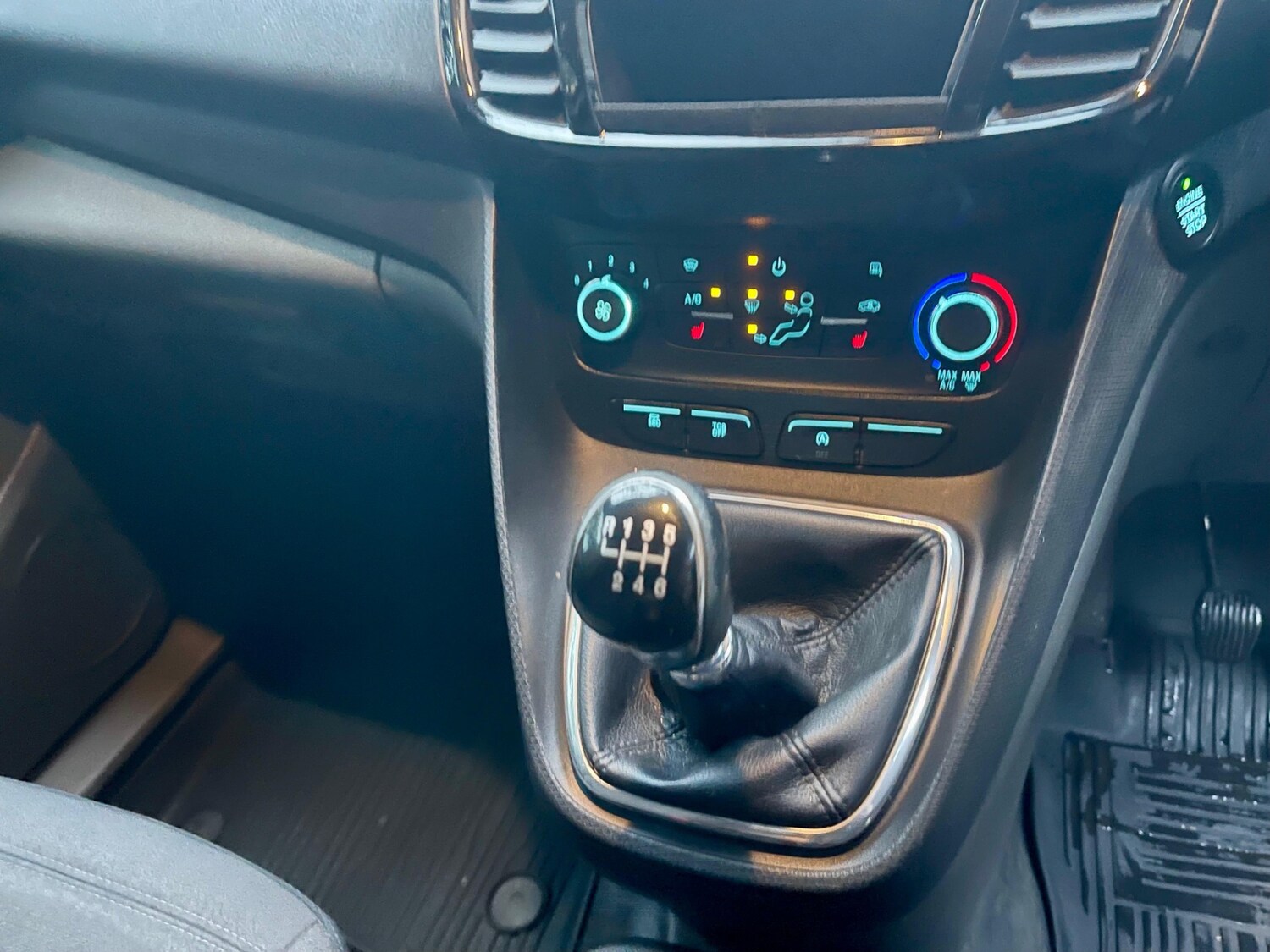 Used Ford Transit Connect 2020 for sale - 77578584: Photo 28