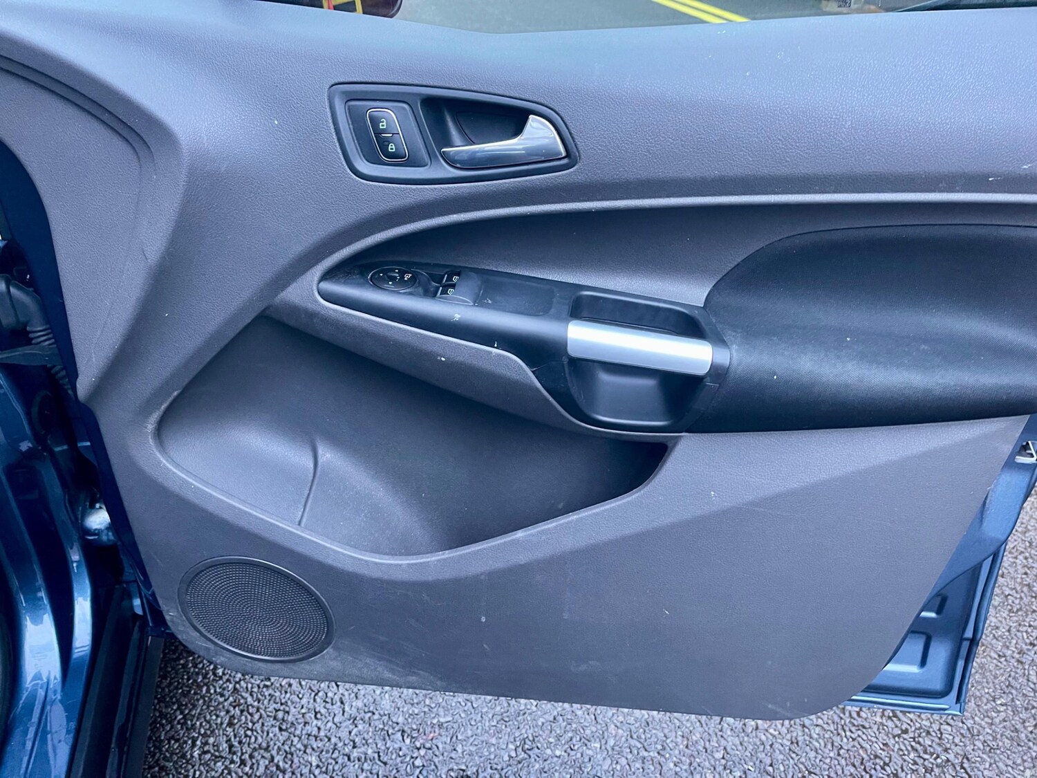 Used Ford Transit Connect 2020 for sale - 77578584: Photo 32