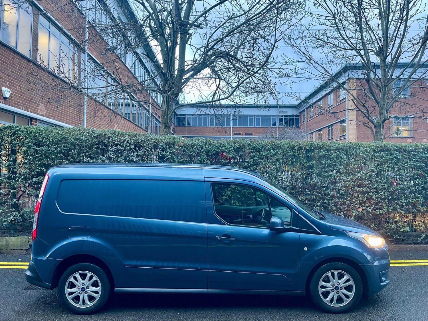 Used Ford Transit Connect 2020 for sale - 77578584: Photo 9