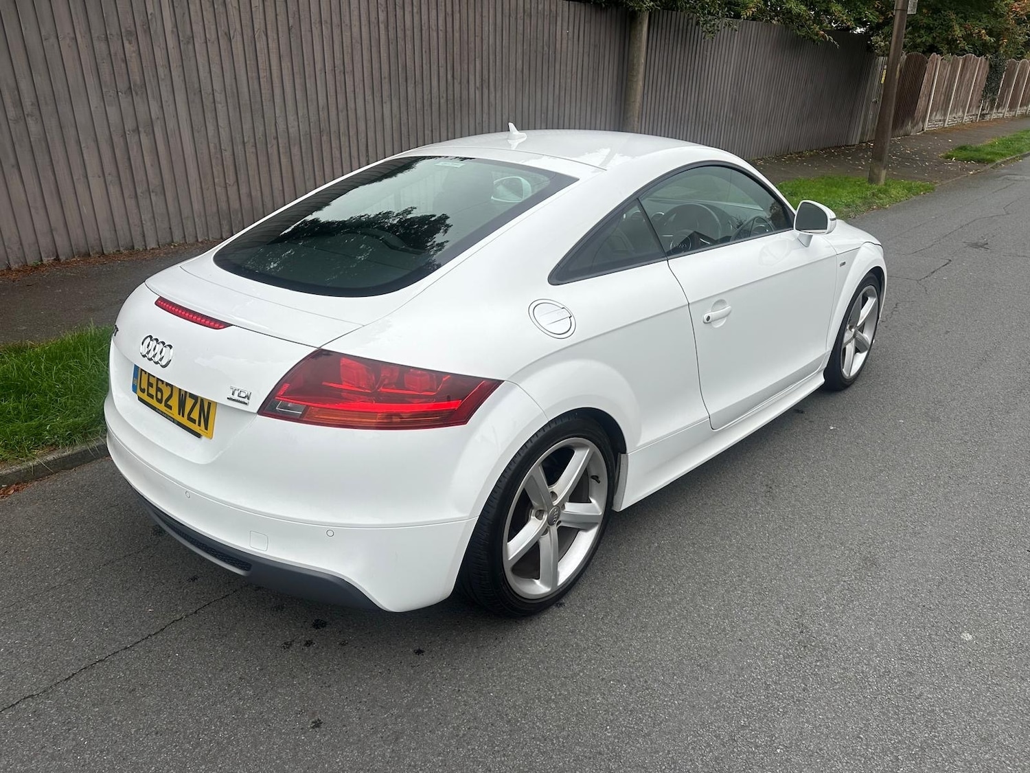 Used Audi TT 2012 for sale - 76253926: Photo 6