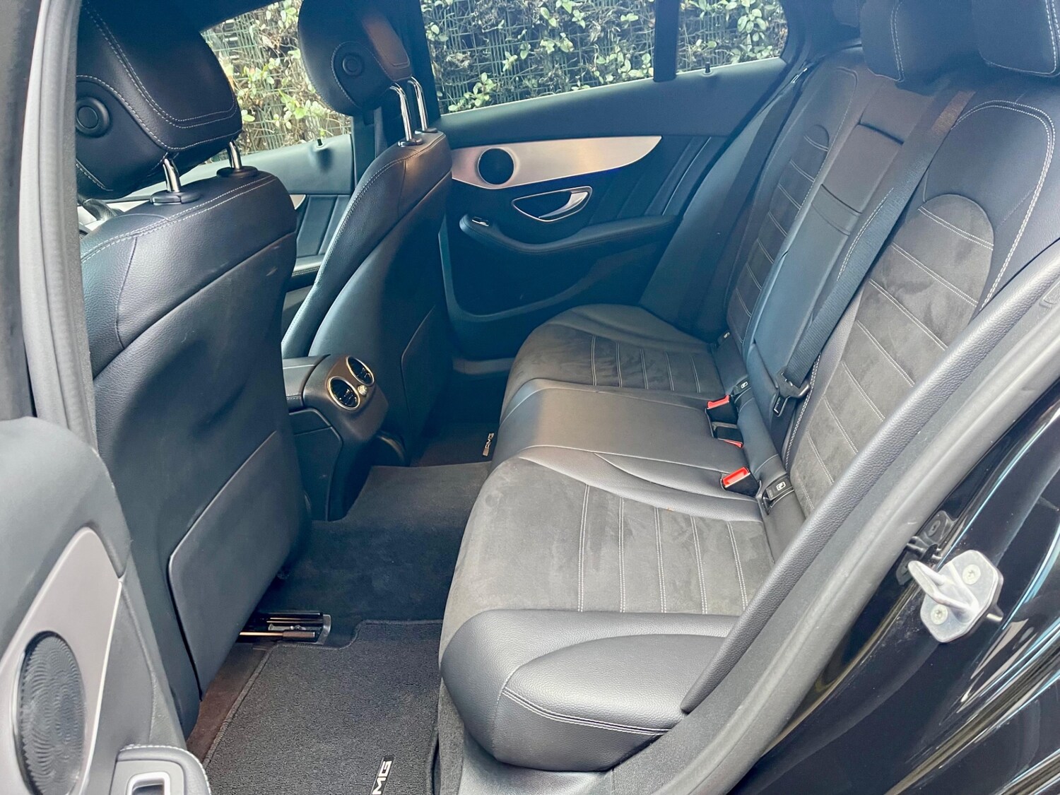 Used Mercedes-Benz C Class 2019 for sale - 77584874: Photo 30