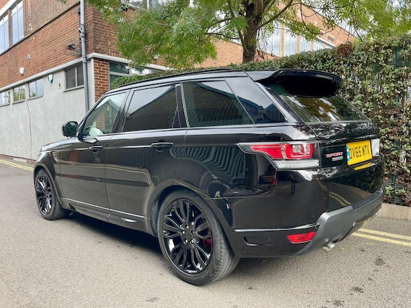 Used Land Rover Range Rover Sport 2015 for sale - 76182545: Photo 11
