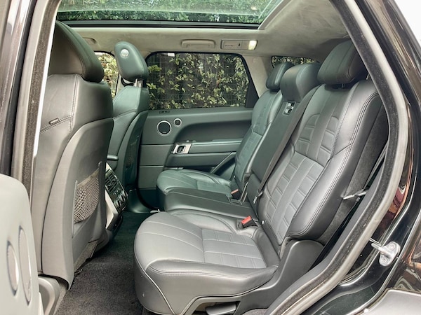 Used Land Rover Range Rover Sport 2015 for sale - 76182545: Photo 34