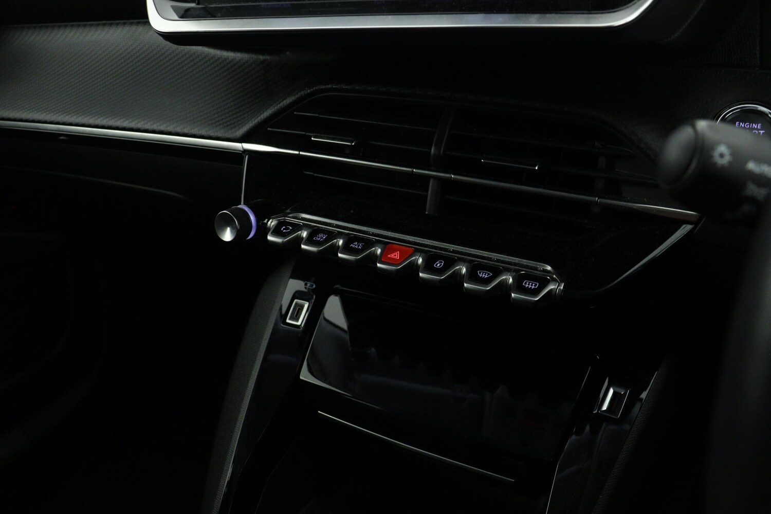 Used Peugeot 2008 2021 for sale - 78022346: Photo 16