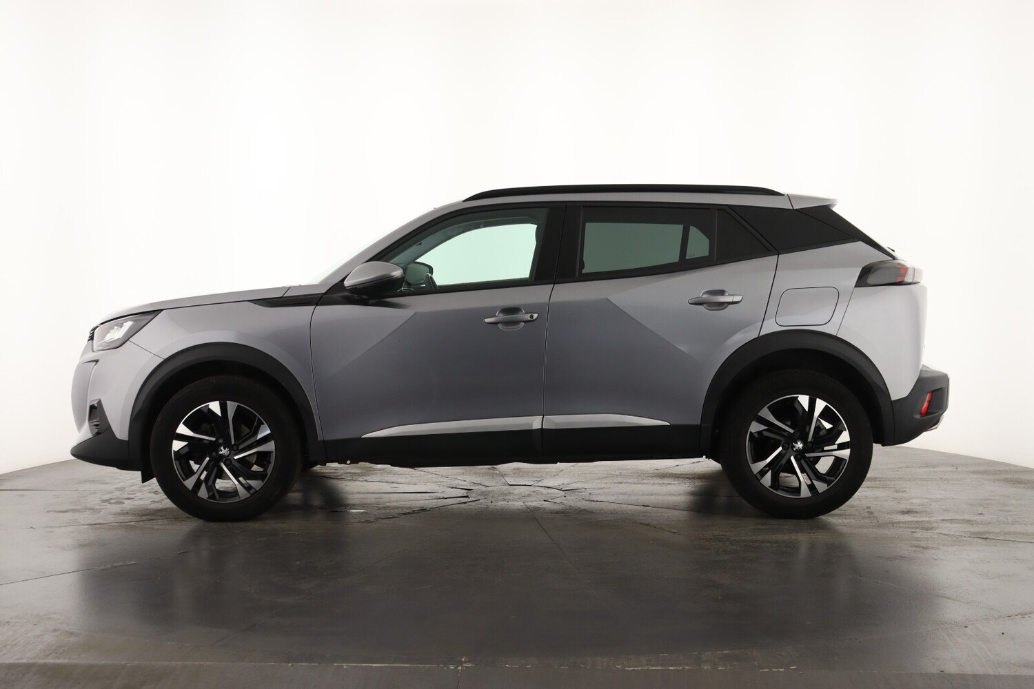 Used Peugeot 2008 2021 for sale - 78022346: Photo 8