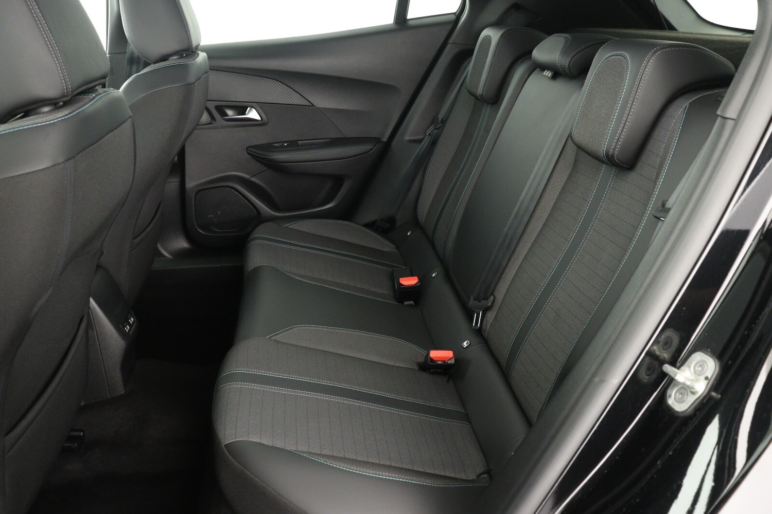 Used Peugeot 2008 2022 for sale - 77588565: Photo 16