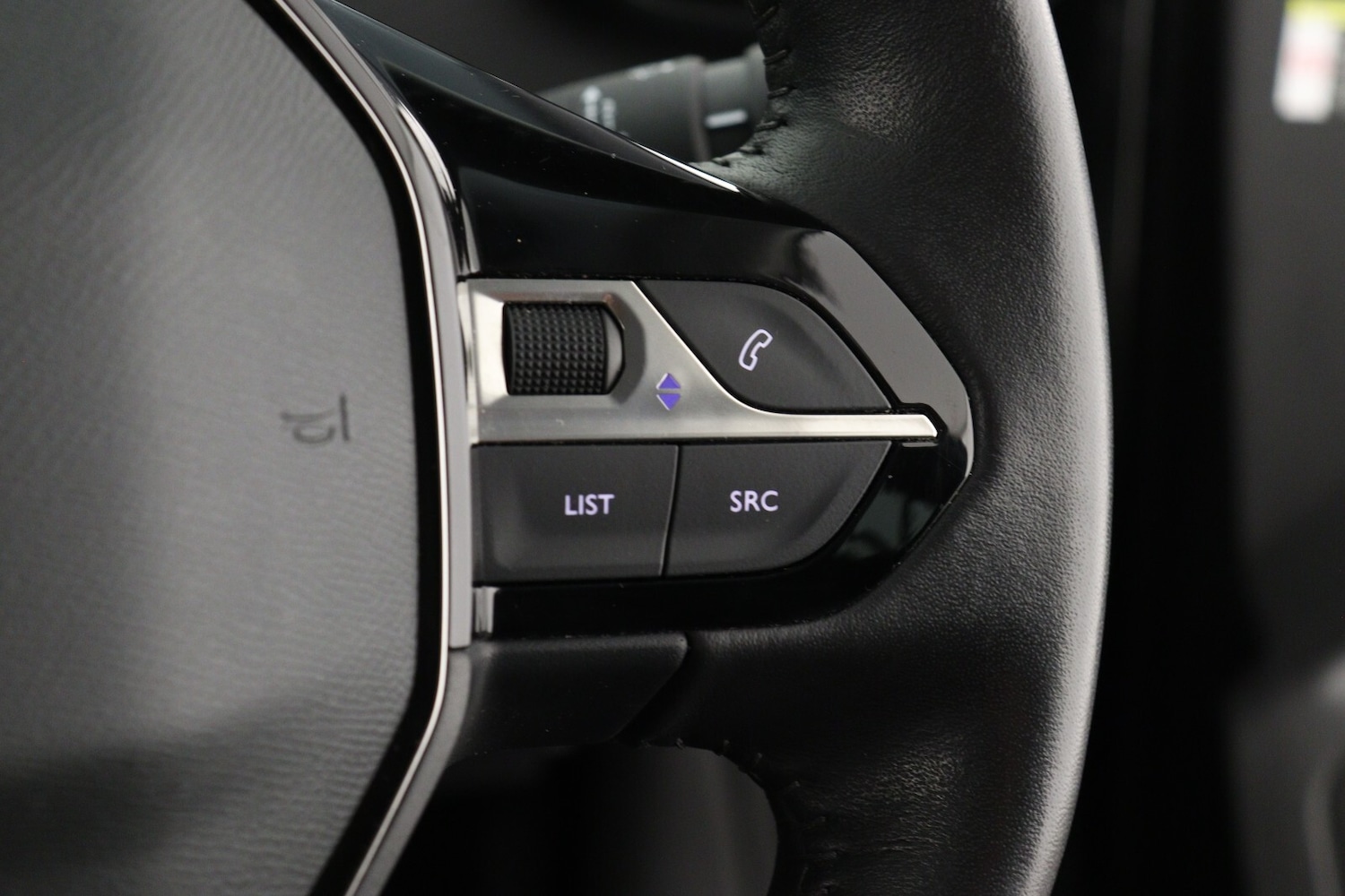 Used Peugeot 2008 2022 for sale - 77588565: Photo 29