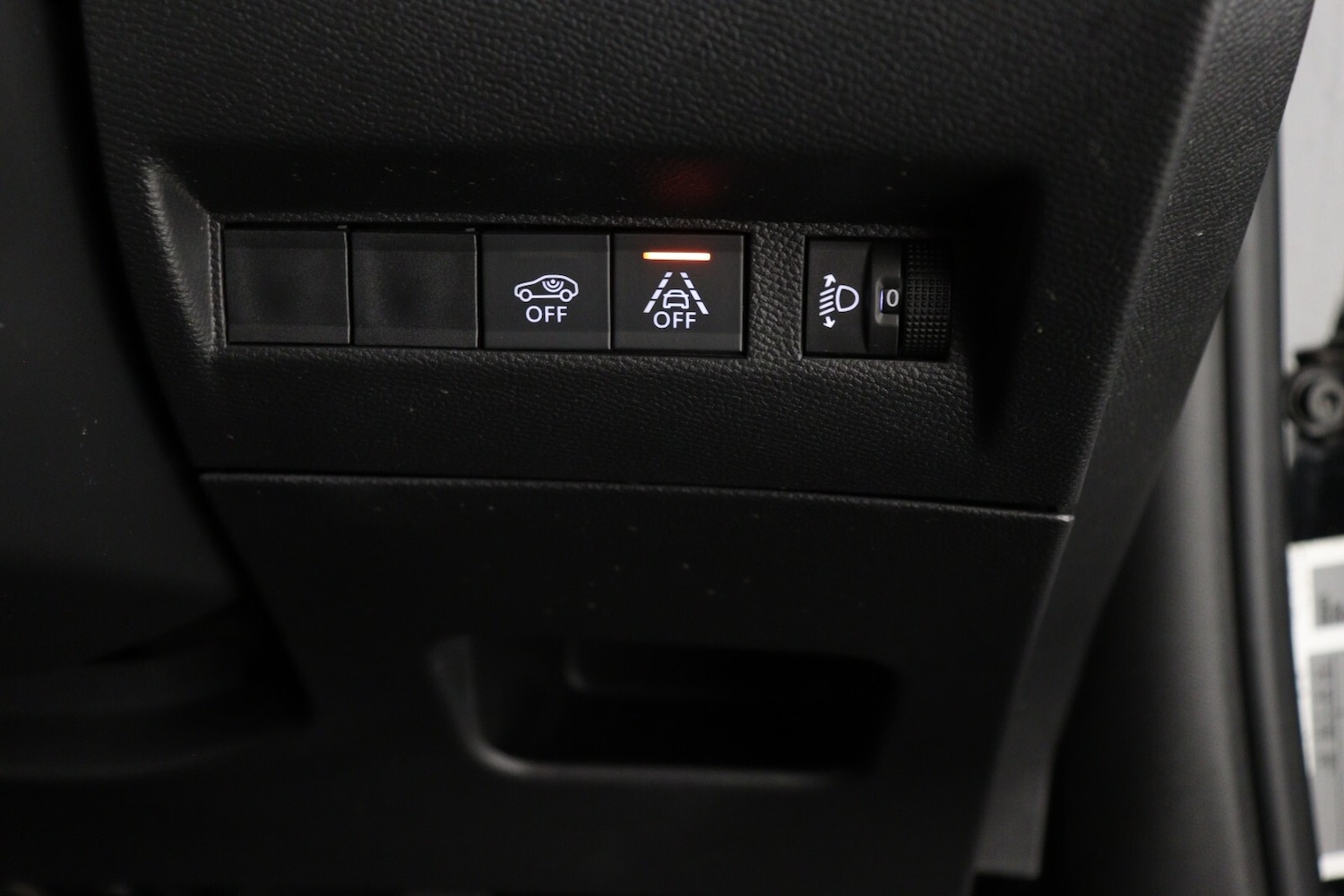 Used Peugeot 2008 2022 for sale - 77588565: Photo 30