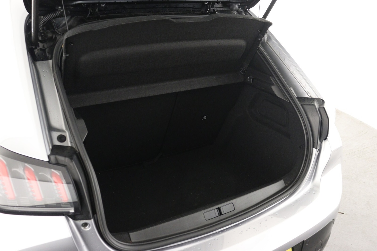 Used Peugeot 208 2021 for sale - 77492725: Photo 10