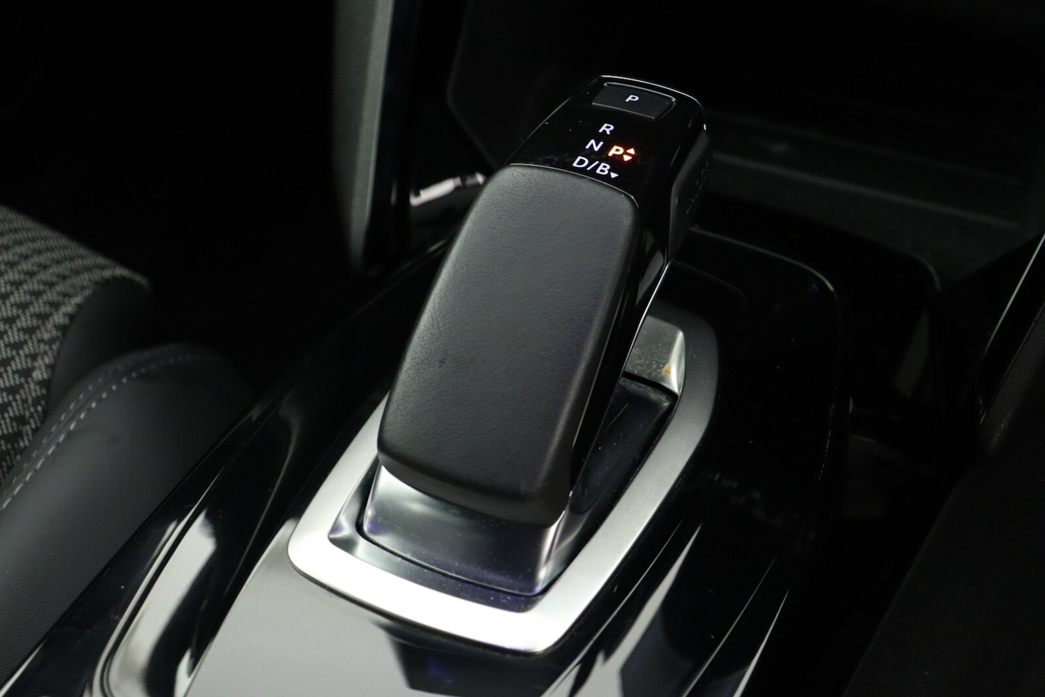 Used Peugeot 208 2021 for sale - 77492725: Photo 22