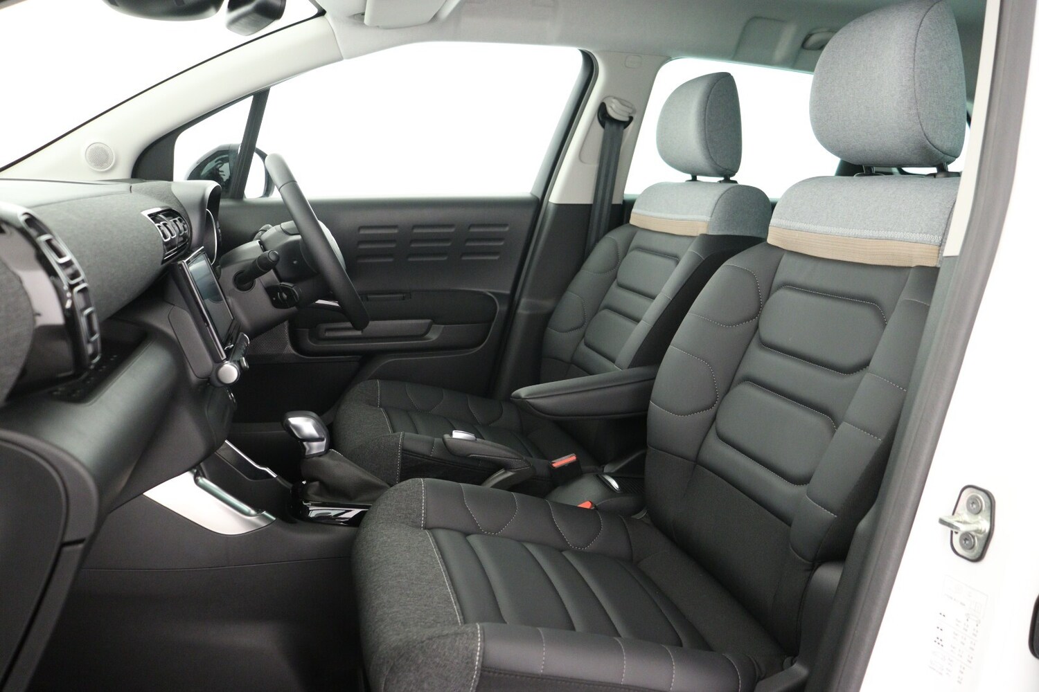 Used Citroen C3 Aircross 2024 for sale - 76116741: Photo 11