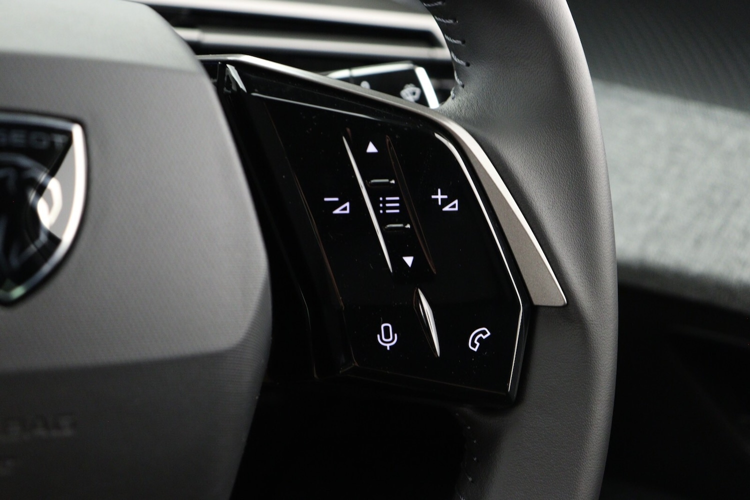 Used Peugeot 5008 2025 for sale - 76615437: Photo 27