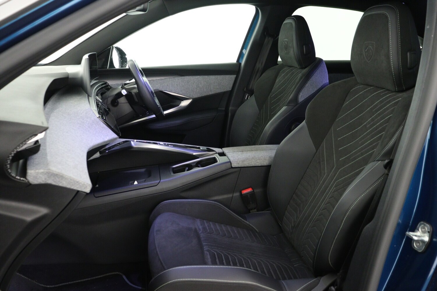 Used Peugeot 3008 2024 for sale - 76870710: Photo 12