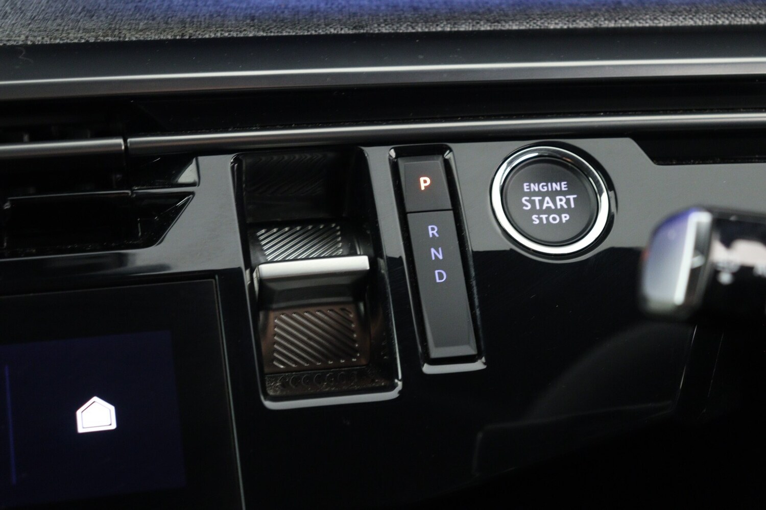 Used Peugeot 3008 2024 for sale - 76870710: Photo 24