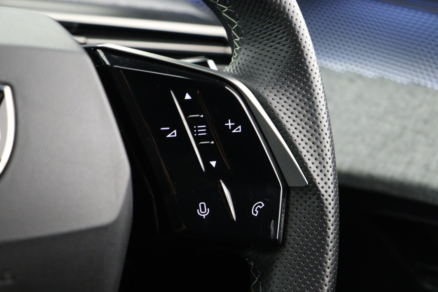 Used Peugeot 3008 2024 for sale - 76870710: Photo 29