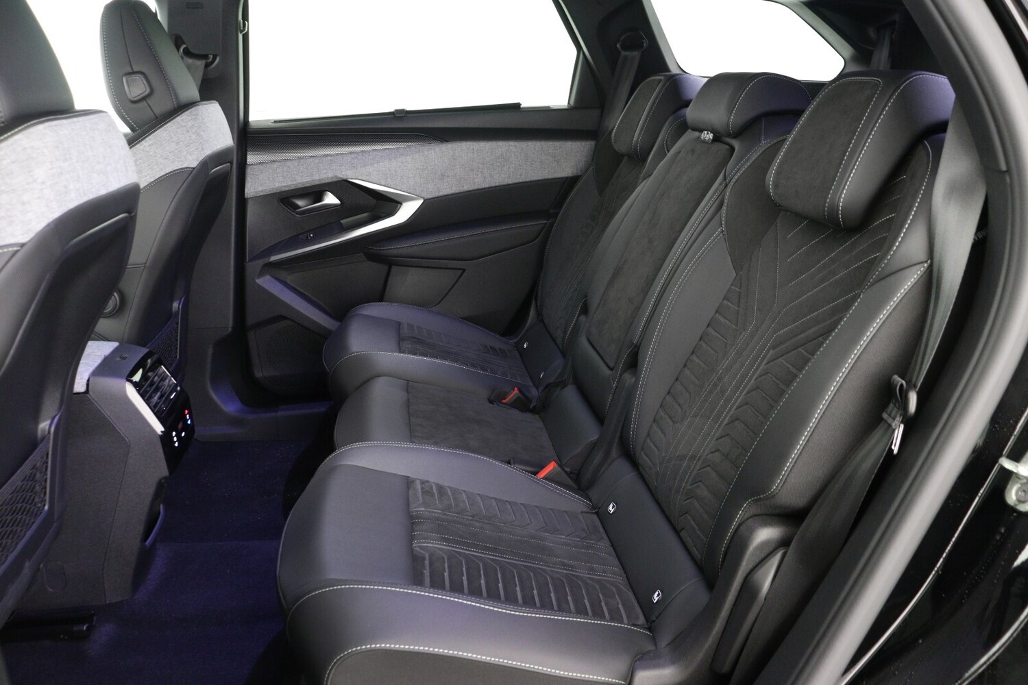 Used Peugeot 5008 2025 for sale - 77247973: Photo 15