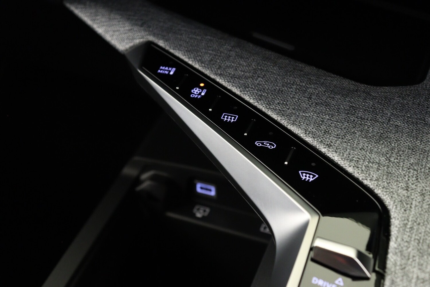 Used Peugeot 5008 2025 for sale - 77247973: Photo 27