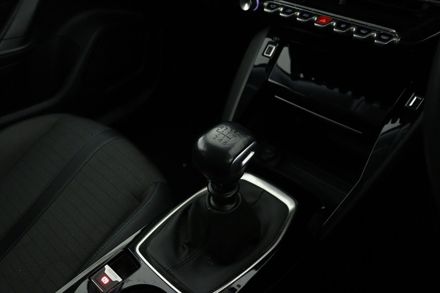 Used Peugeot 2008 2021 for sale - 77975469: Photo 15