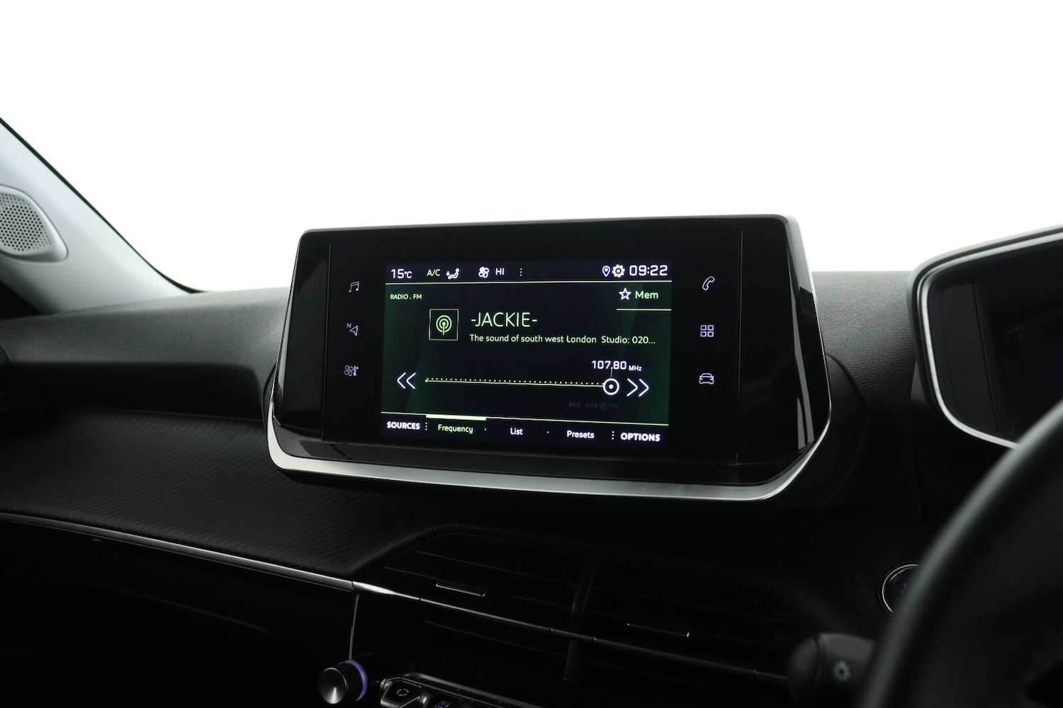 Used Peugeot 2008 2021 for sale - 77975469: Photo 17