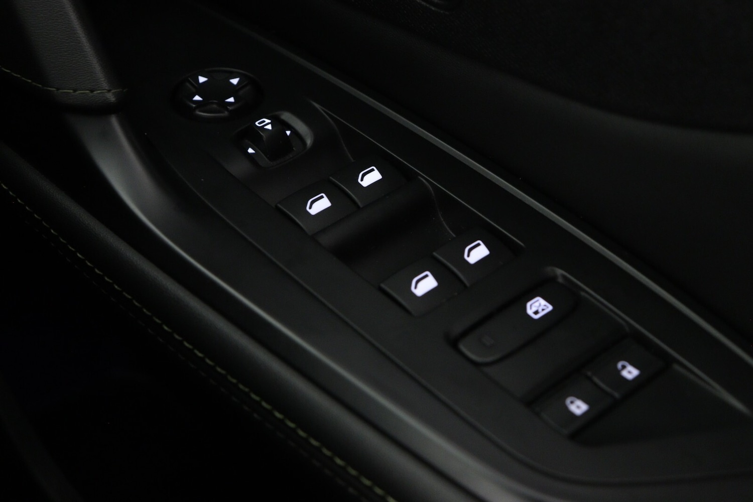 Used Peugeot 408 2024 for sale - 76873451: Photo 28