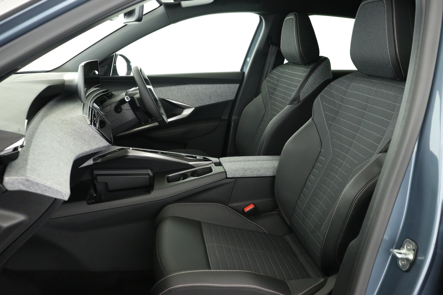 Used Peugeot 3008 2025 for sale - 76615581: Photo 9