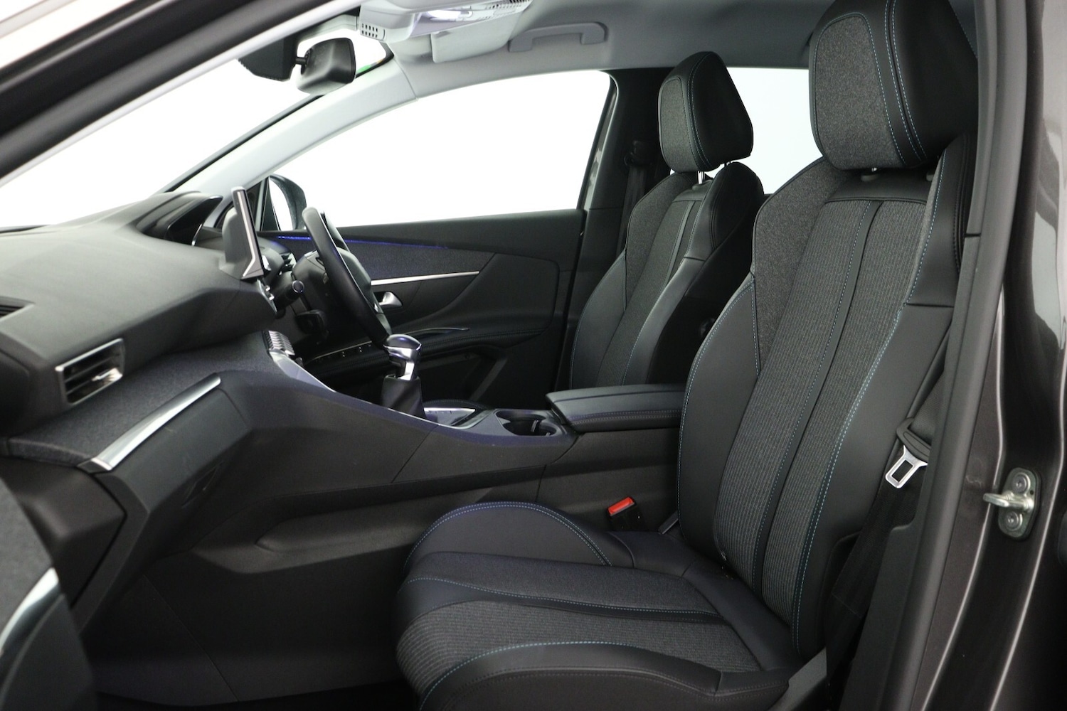 Used Peugeot 3008 2022 for sale - 76874256: Photo 11