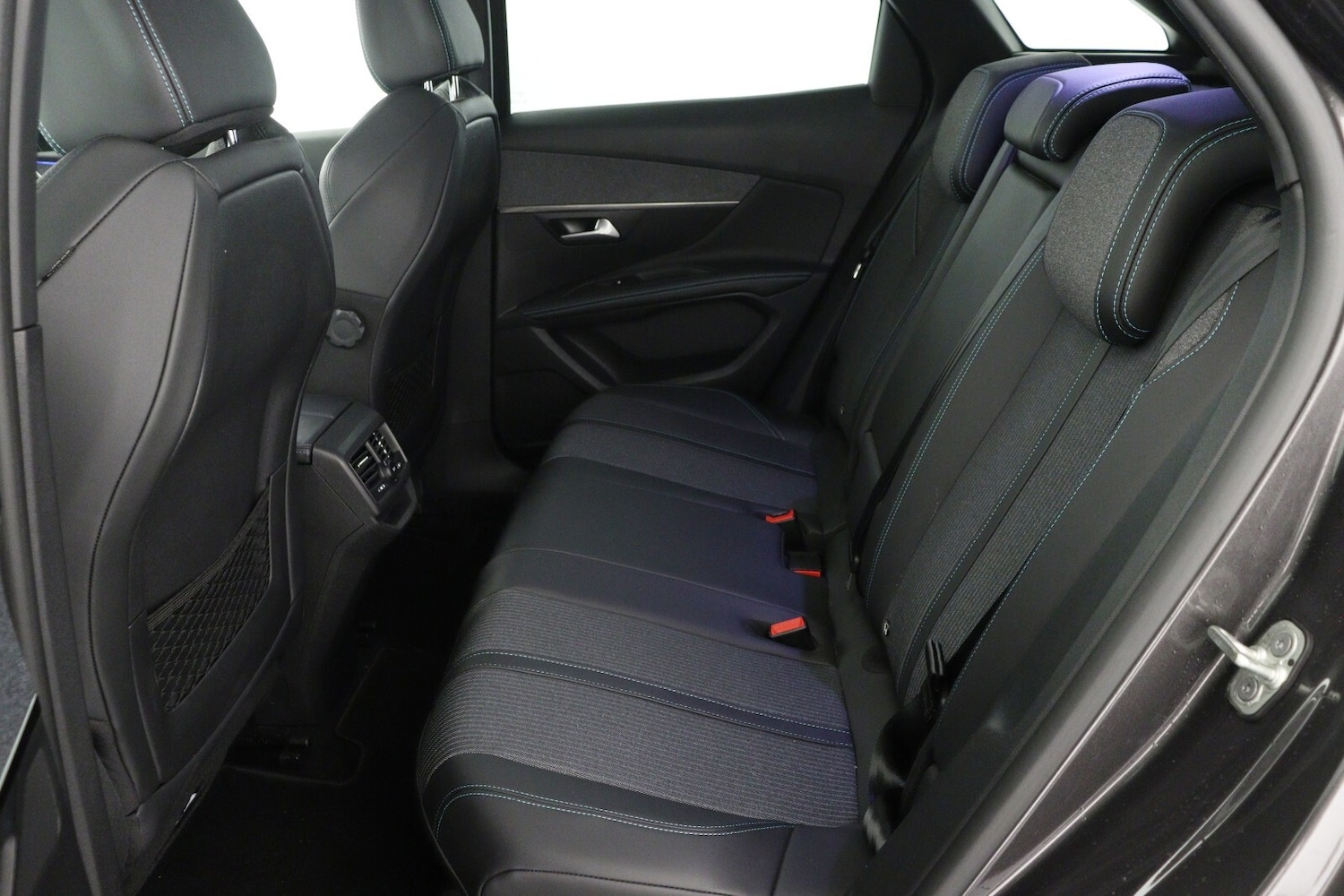 Used Peugeot 3008 2022 for sale - 76874256: Photo 13