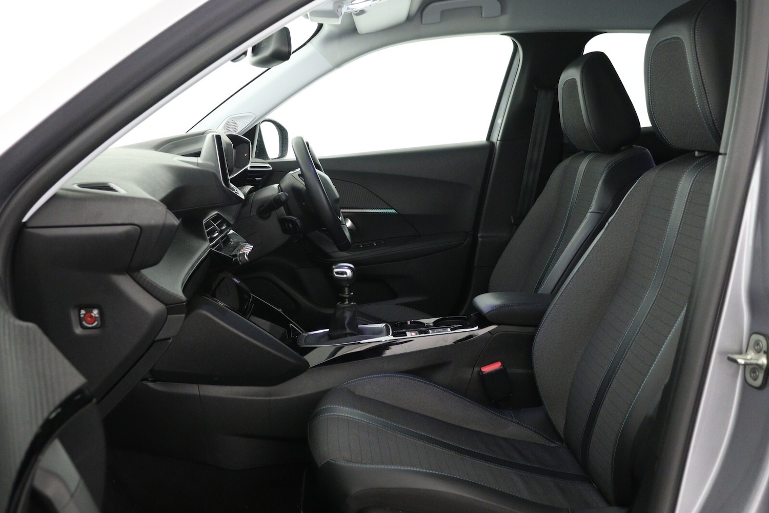 Used Peugeot 2008 2021 for sale - 77087563: Photo 12