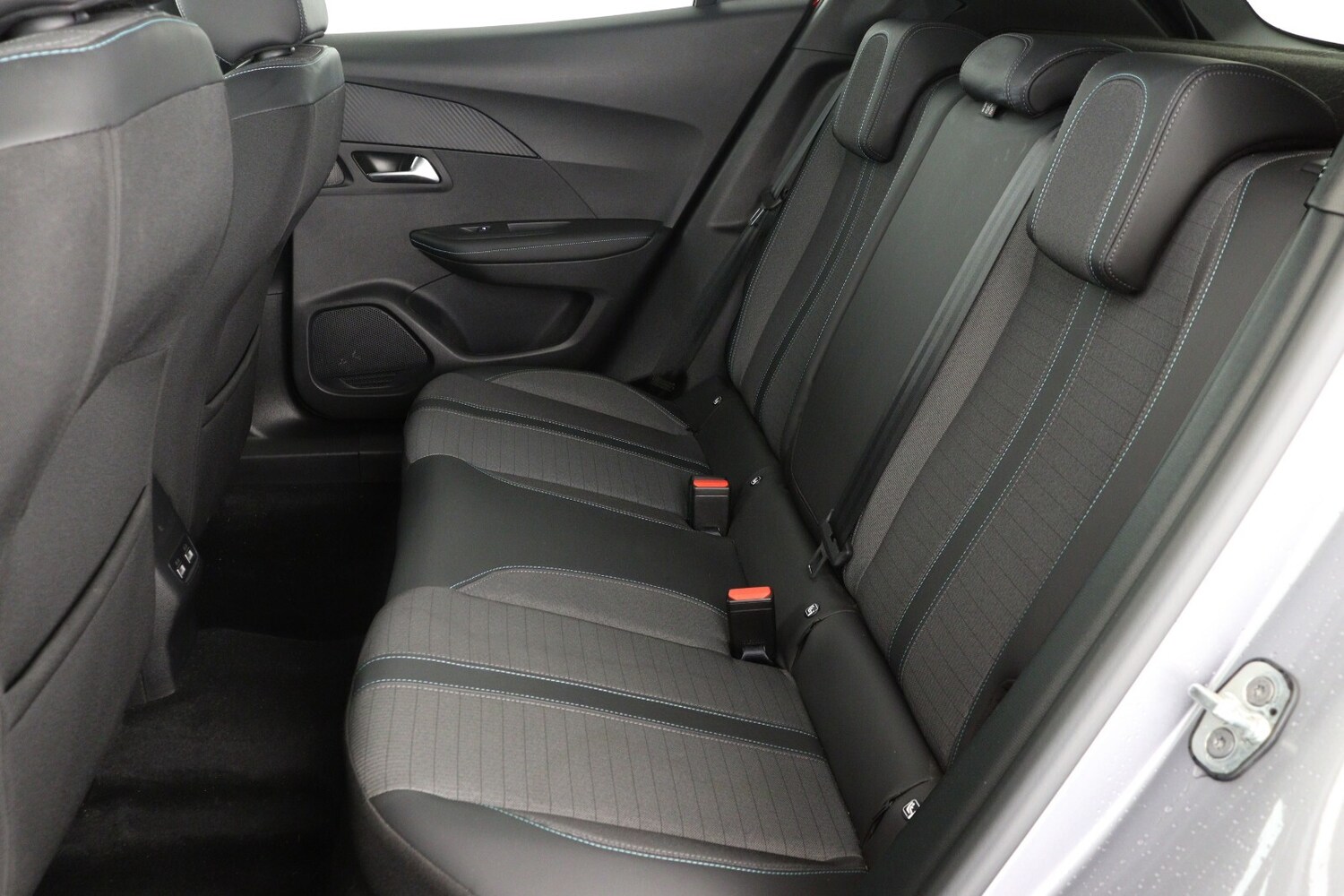 Used Peugeot 2008 2021 for sale - 77087563: Photo 13