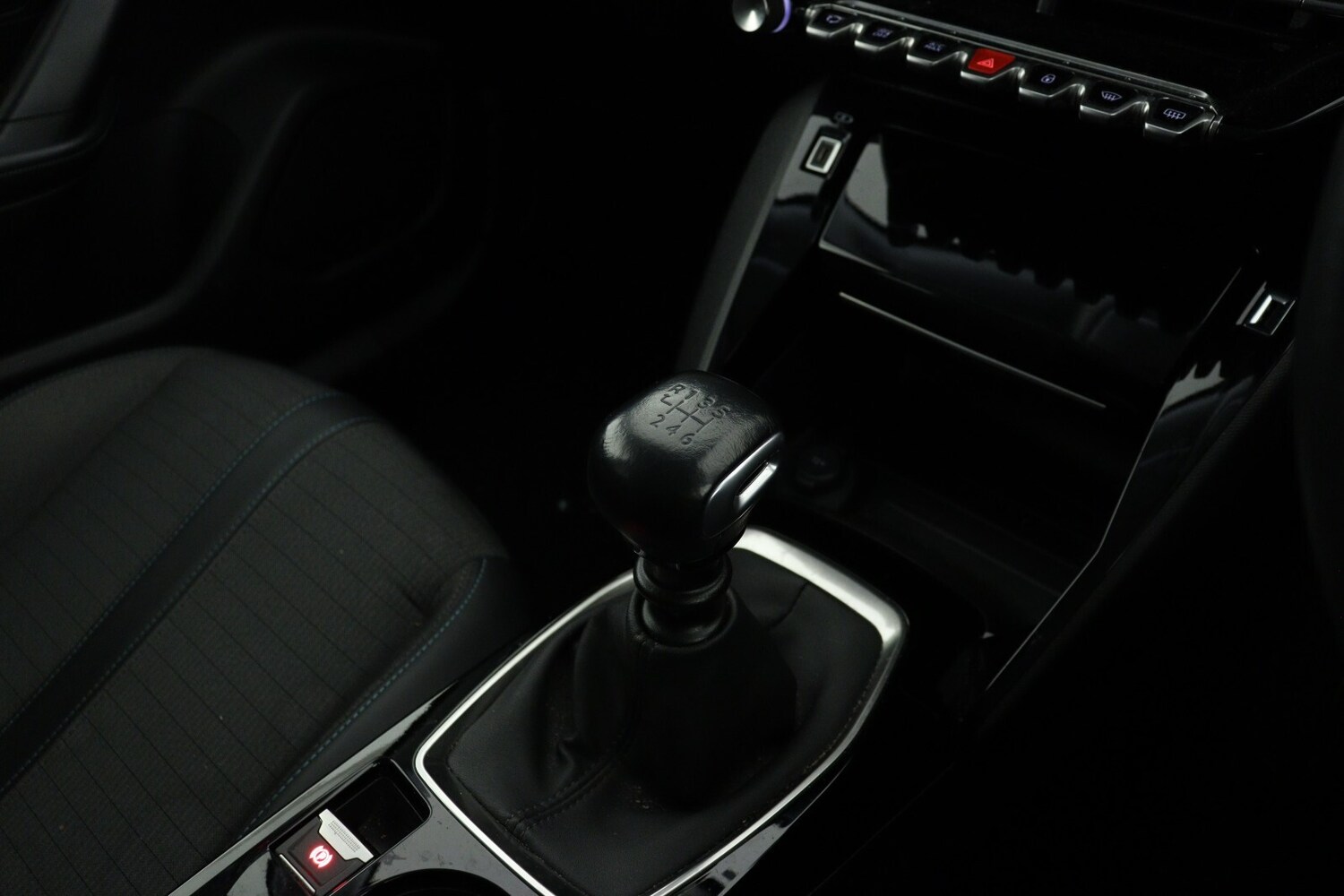 Used Peugeot 2008 2021 for sale - 77087563: Photo 15