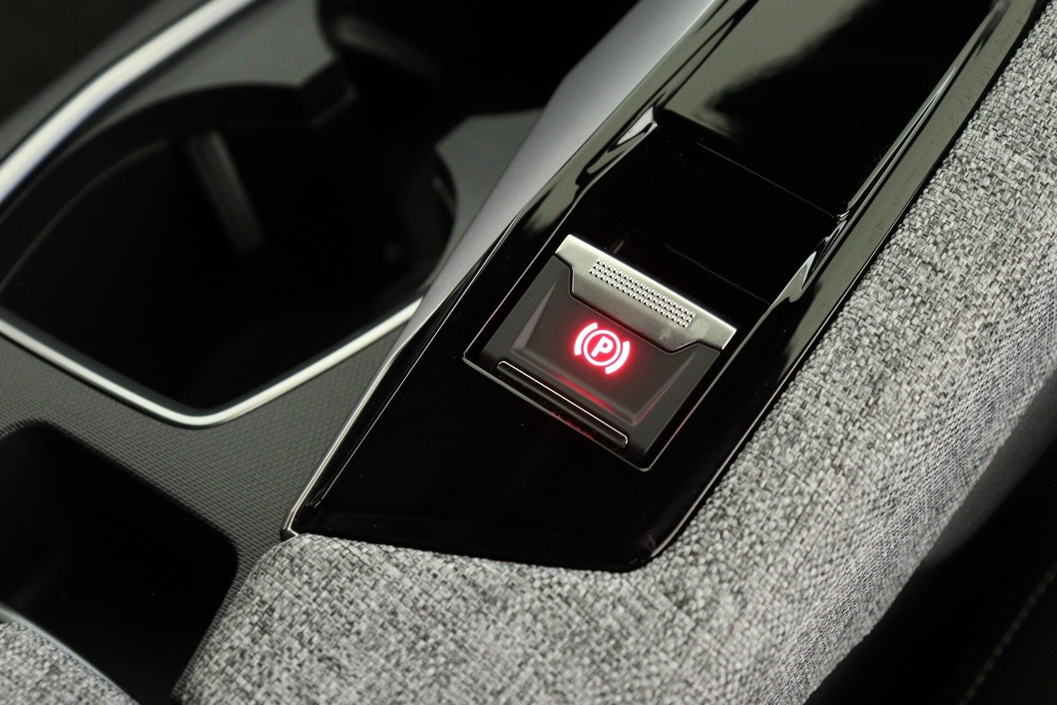 Used Peugeot 5008 2024 for sale - 76871818: Photo 29