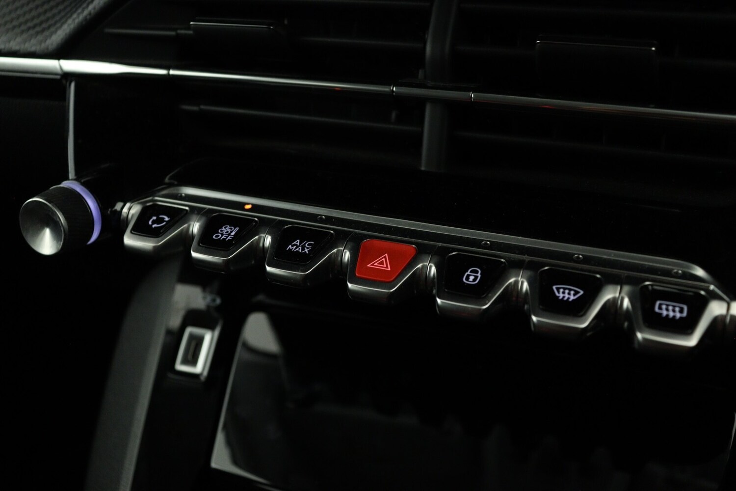 Used Peugeot 208 2021 for sale - 76190920: Photo 16