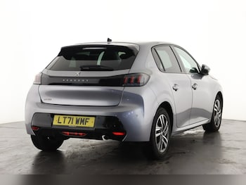 Used Peugeot 208 2021 for sale - 76190920: Photo 3