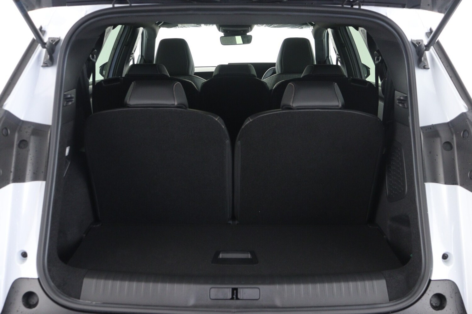 Used Peugeot 5008 2026 for sale - 77218841: Photo 9