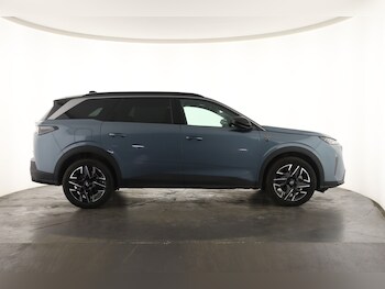 Used Peugeot 5008 2025 for sale - 77726015: Photo