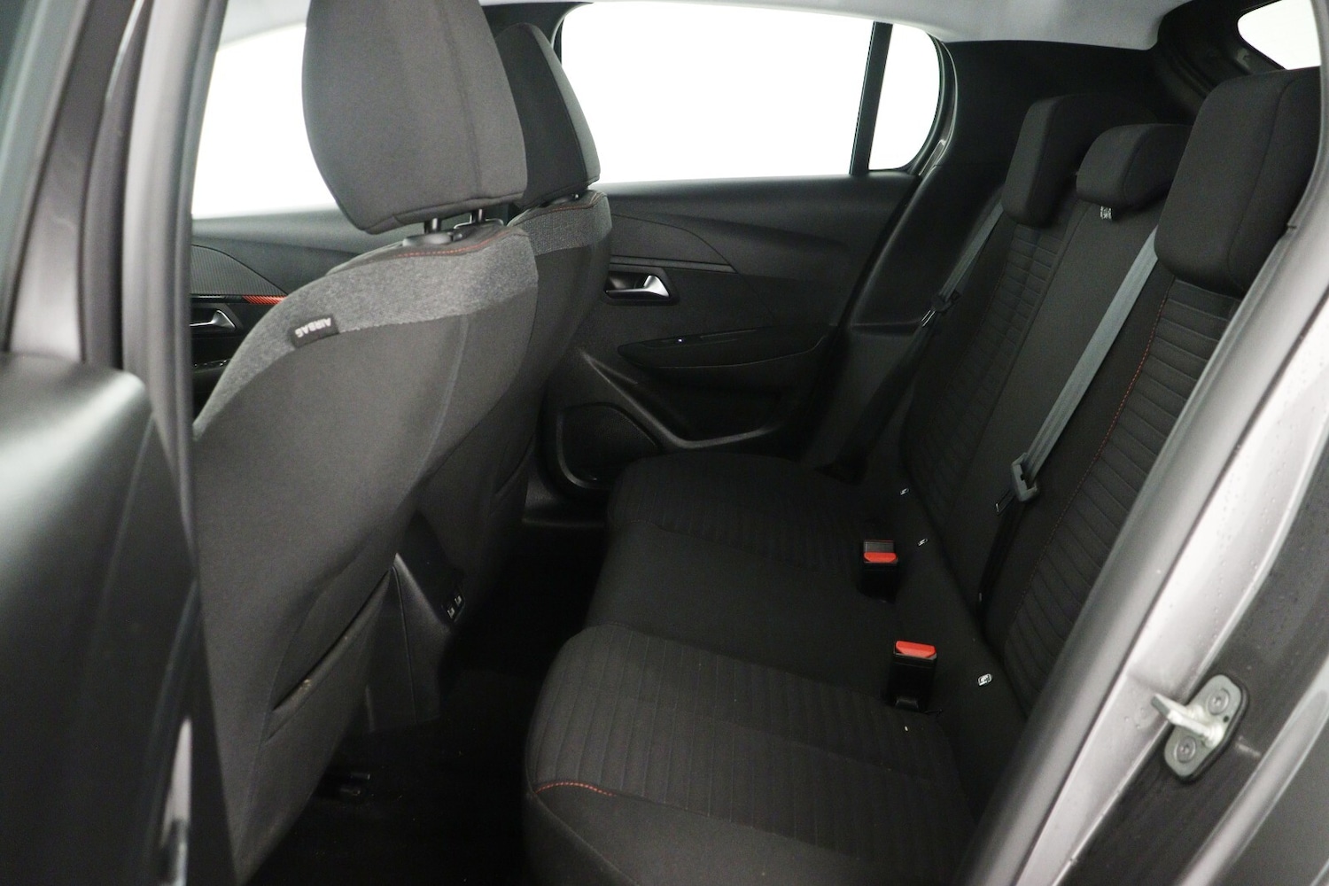 Used Peugeot 208 2023 for sale - 76872981: Photo 13