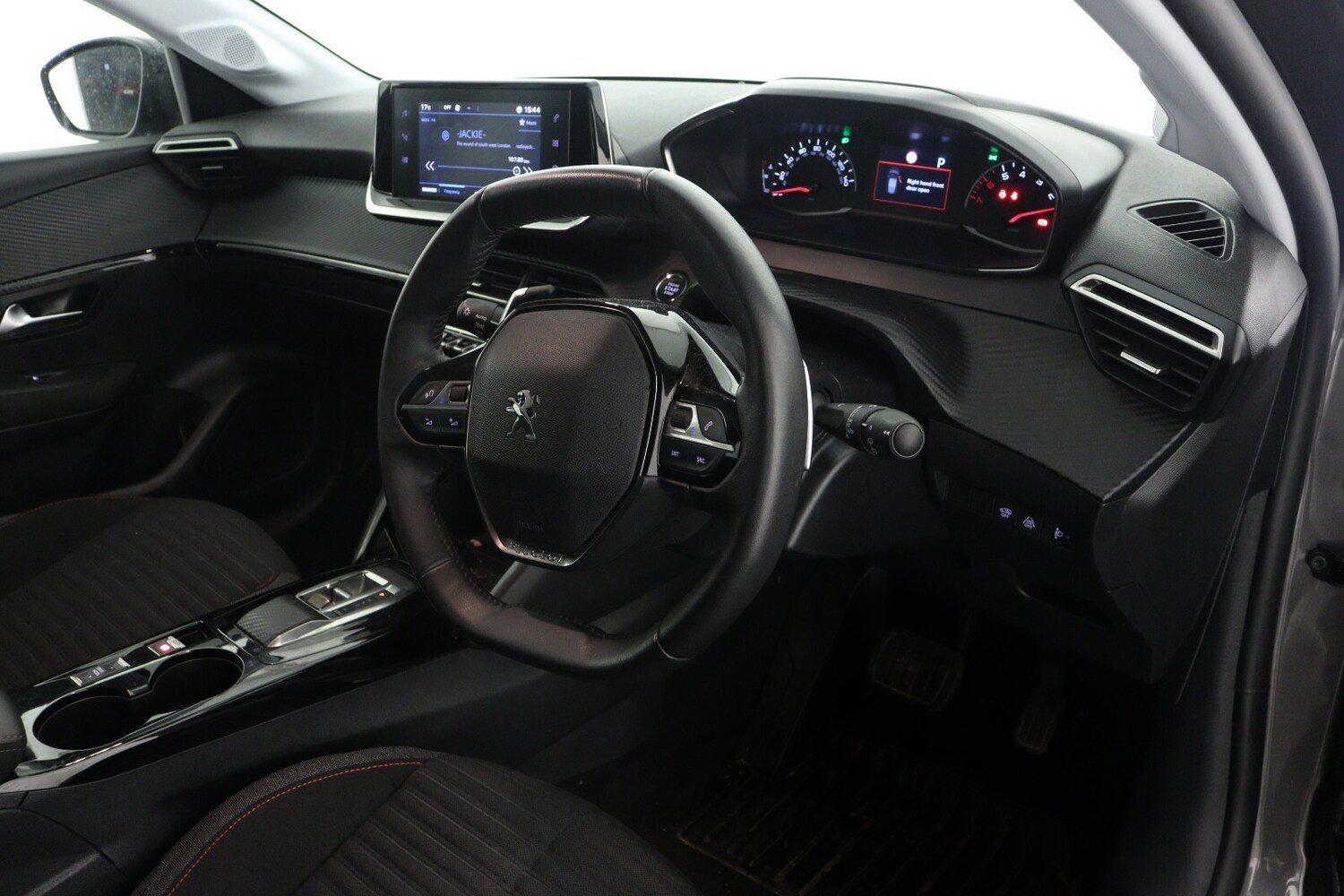 Used Peugeot 208 2023 for sale - 76872981: Photo 14