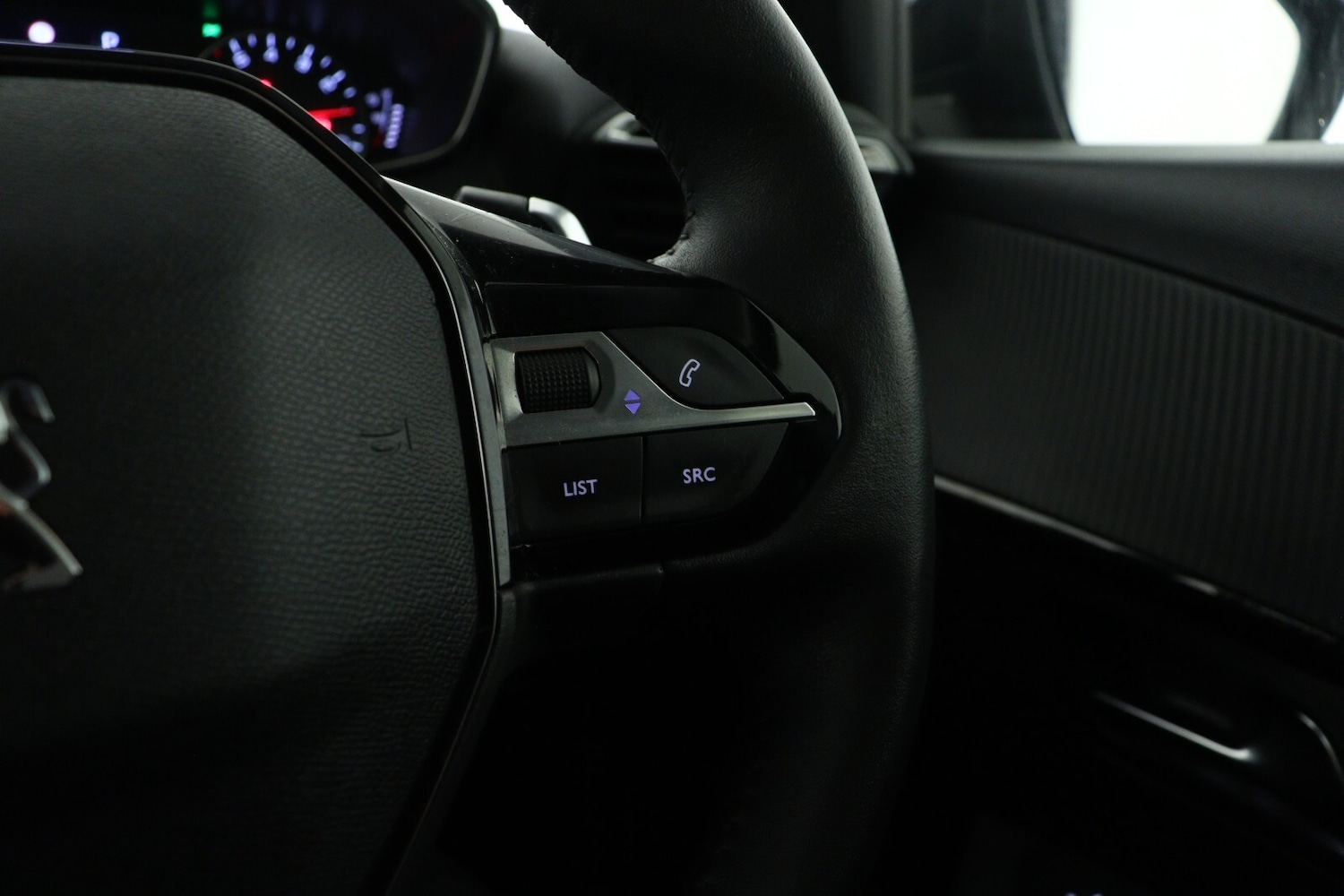 Used Peugeot 208 2023 for sale - 76872981: Photo 19