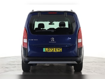Used Peugeot Rifter 2022 for sale - 76079073: Photo 2