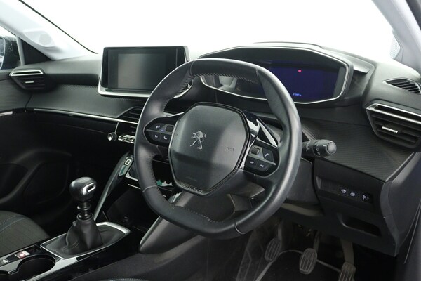 Used Peugeot 208 2022 for sale - 75763948: Photo 14