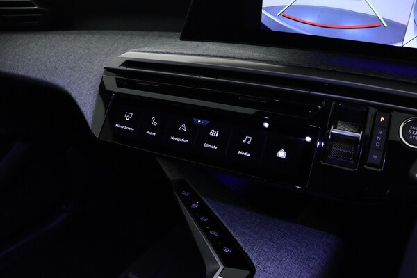 Used Peugeot 3008 2024 for sale - 75763520: Photo 17