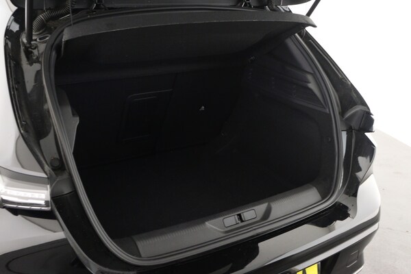 Used Peugeot 308 2023 for sale - 76229304: Photo 10