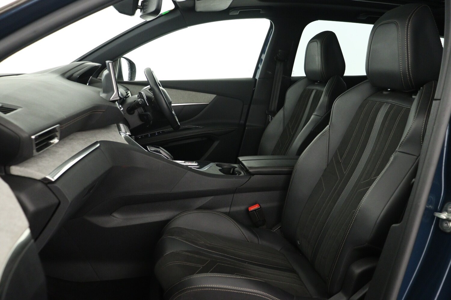 Used Peugeot 3008 2022 for sale - 76869526: Photo 11