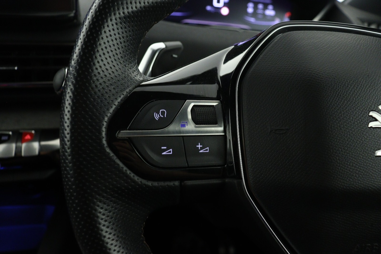 Used Peugeot 3008 2022 for sale - 76869526: Photo 22