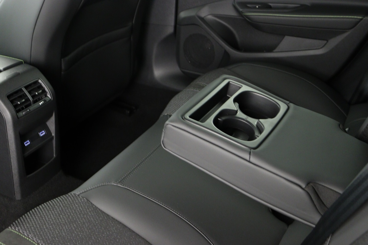 Used Peugeot 408 2025 for sale - 76615384: Photo 14