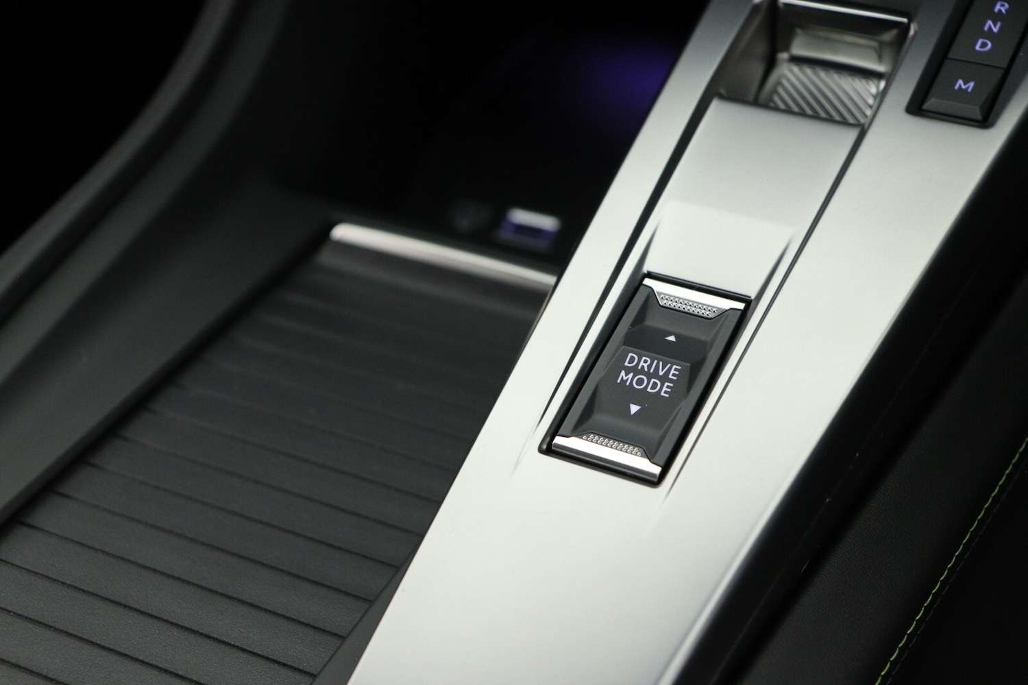 Used Peugeot 408 2025 for sale - 76615384: Photo 25