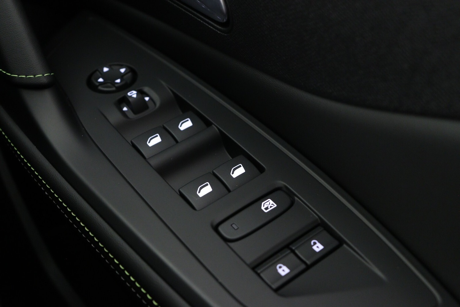 Used Peugeot 408 2025 for sale - 76615384: Photo 28